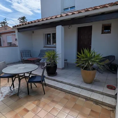 Grande Familiale - 2 Terrasses - Clim - 10 Min Des Plages Villa